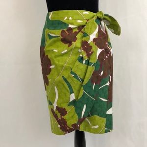 Trina Turk botanical leaf wrap skirt size 6